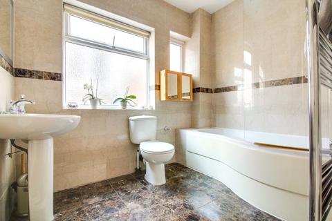 59 The Ridgeway, London, NW11 8QL