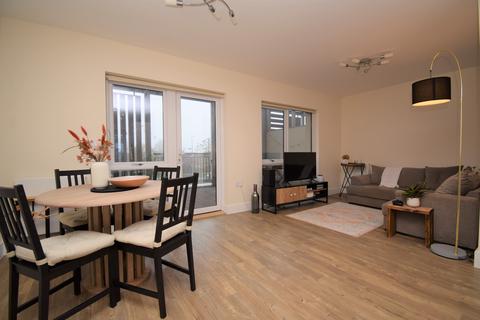 2 bedroom apartment to rent, Centenary Way, Springfield, Chelmsford, Essex, CM1