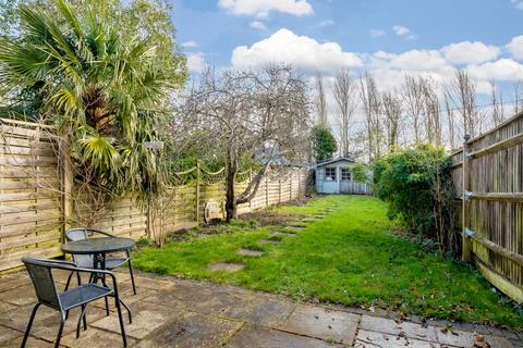 2, Carslake Cottages Bracknell Road, Brock Hill, Bracknell, RG42 6LP
