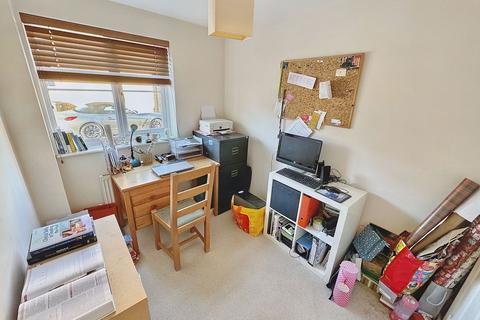 12 Avocet Grove, Soham, Ely, CB7 5GN