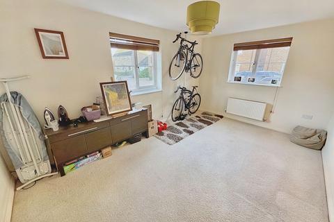 12 Avocet Grove, Soham, Ely, CB7 5GN