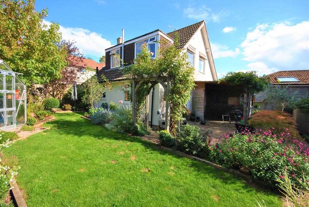 Wet Lane, Draycott, Cheddar, BS27 3 bed detached house for sale £370,000