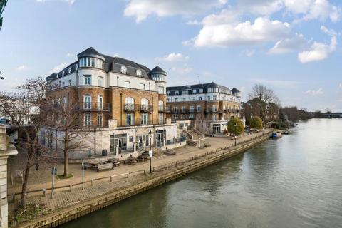 1 bedroom flat for sale, Staines,  Staines Upon Thames,  TW18
