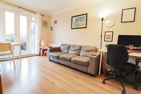 22 Tyeshurst Close, London, SE2 0DZ