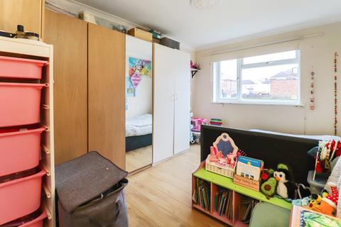 22 Tyeshurst Close, London, SE2 0DZ