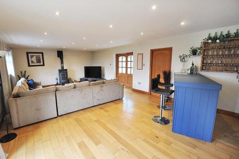 Elmholme Astley Moss, Astley, Manchester, M29 7LX