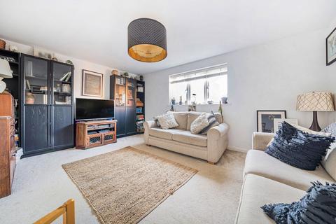 30 Breeze Meadow, Faversham, ME13 7FZ
