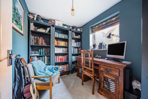 30 Breeze Meadow, Faversham, ME13 7FZ