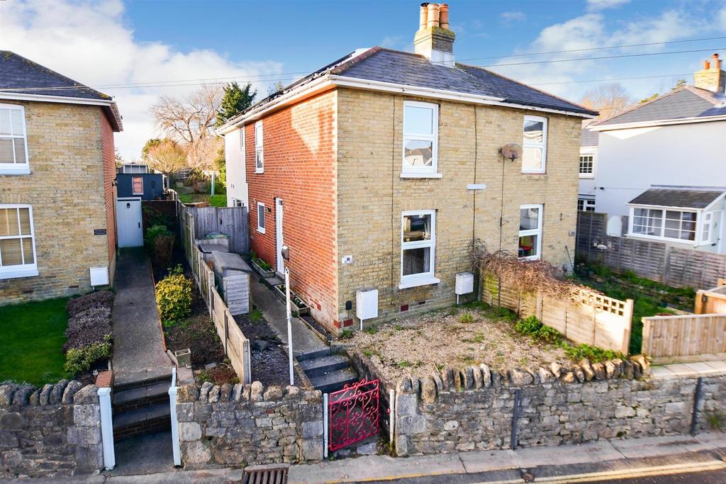 Upton Road, Haylands, Ryde, Isle of Wight 3 bed semidetached house for sale £245,000