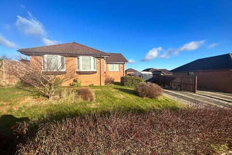 25 Elms Crescent, Maybole, KA19 8BF