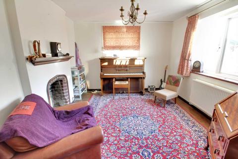 74 Elm Road, Earley, Reading, RG6 5TR