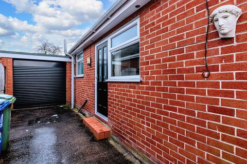 2 bedroom detached bungalow for sale, Bardale Grove, Ashton-In-Makerfield, WN4