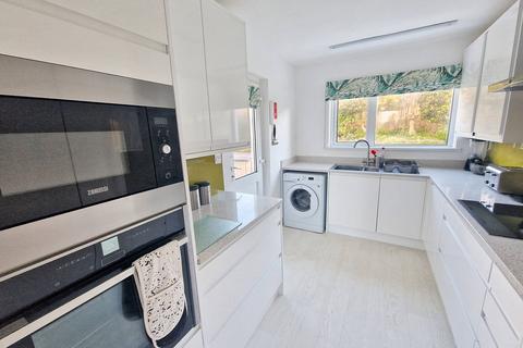 9 Anthony Close, Poughill, Bude, EX23 9HD
