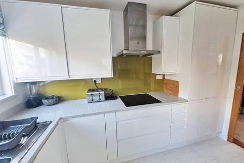9 Anthony Close, Poughill, Bude, EX23 9HD