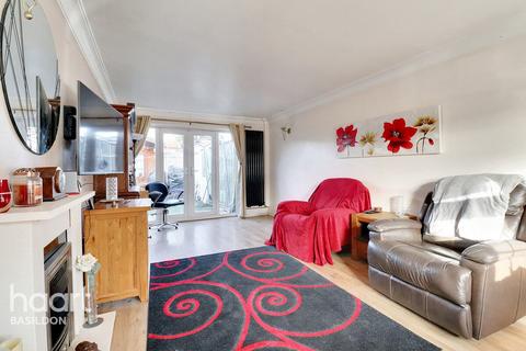 65 Clickett Hill, Basildon, SS14 1NN