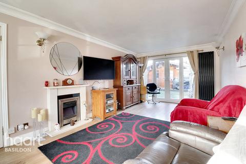 65 Clickett Hill, Basildon, SS14 1NN