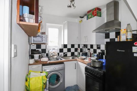 28 Halifield Drive, Belvedere, DA17 5RS