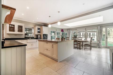 20 Hazel Grove, Kingwood, Henley-on-thames, RG9 5NH