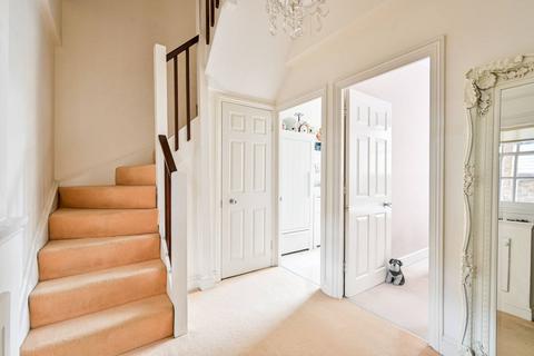 24 Bridewell Place, London, E1W 2PB