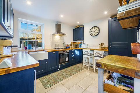 55 Layton Road, Brentford, TW8 0PX