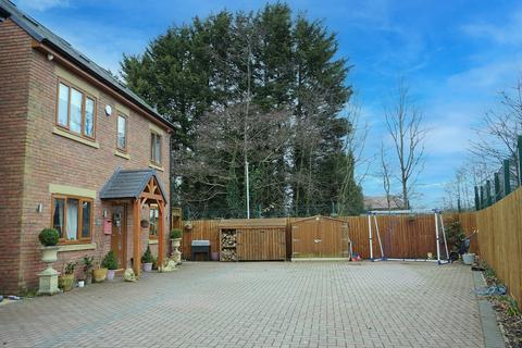 4 bedroom detached house for sale, Langdale Crescent, Ribbleton PR2