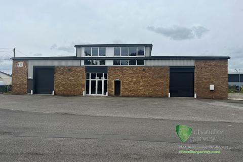 Industrial unit to rent, Aylesbury HP18