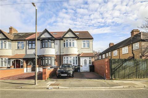 1 bedroom terraced house to rent, Edenvale Road, Mitcham, CR4