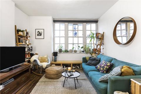 1 bedroom apartment for sale, Sylvester Road, London, E8