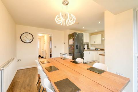 33 Faxfleet Street, Webheath, Redditch, B97 5BX