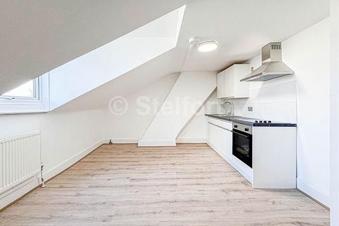 1 bedroom flat to rent, Woodberry Grove, London N4