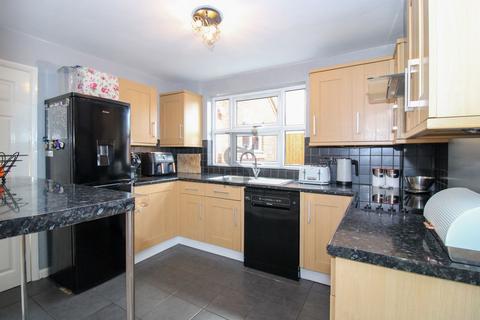 4 bedroom detached house for sale, Heards Close, Wigston Harcourt