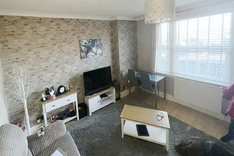 3 bedroom flat for sale - Roslin Crescent, Rothesay, Isle of Bute PA20