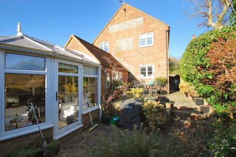 3 bedroom parking for sale, The Larchlands, Penn, Buckinghamshire, HP10