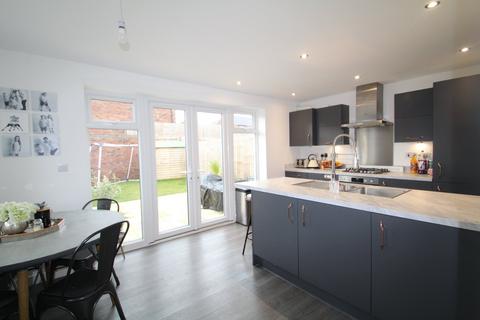 3 bedroom semi-detached house to rent, Ezart Avenue, Wetherby, West Yorkshire, LS22
