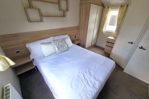 2 bedroom static caravan for sale, Golden Sands, Dawlish Warren EX7