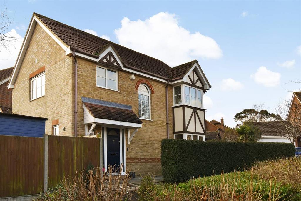 Blackberry Way, South Tankerton, Whitstable 3 bed detached house for