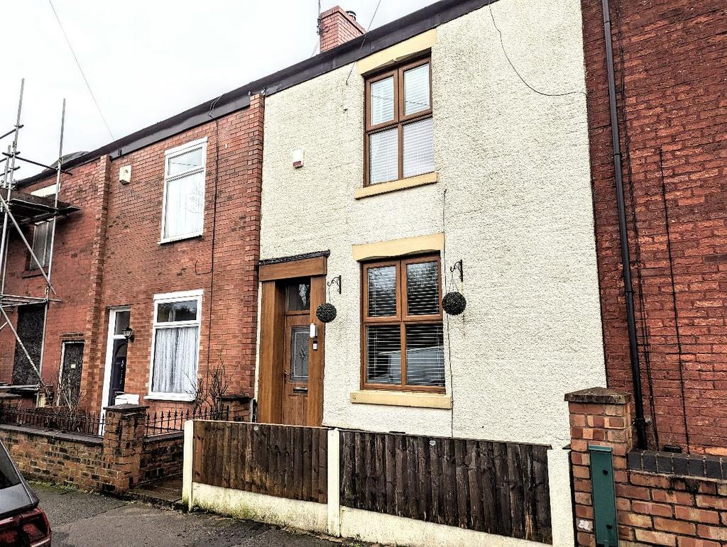 Cemetery Road, Kearsley, Bolton 2 bed terraced house for sale £185,000