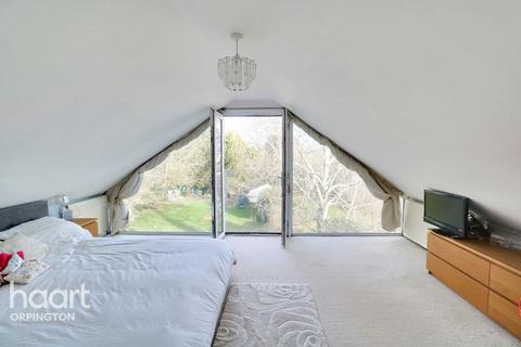 4 bedroom semi-detached bungalow for sale, Yeovil Close, Orpington