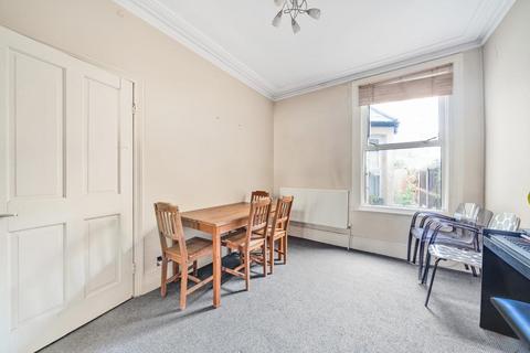 58 Doggett Road, London, SE6 4QA