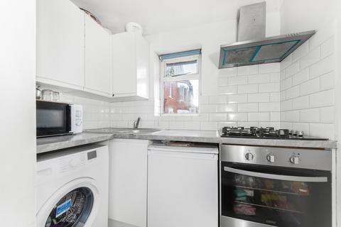 1 bedroom apartment for sale, Haling Park Road, South Croydon