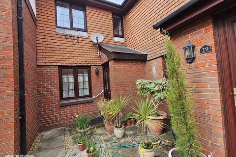 2 bedroom terraced house for sale, Vallis Close, Poole BH15
