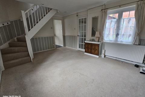 2 bedroom terraced house for sale - Vallis Close, Poole BH15