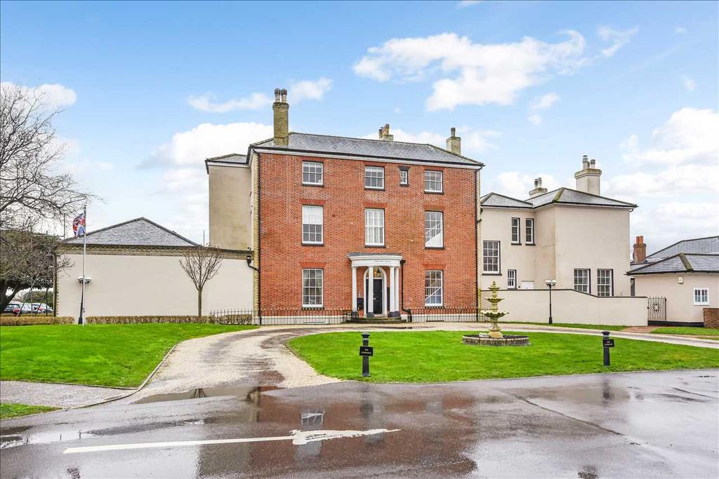 Abshot Manor Apartments, Little Abshot Road, Fareham 3 bed apartment