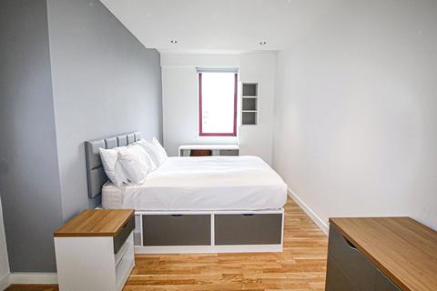 2 bedroom apartment to rent, Wade Lane, Leeds, LS2 #977625