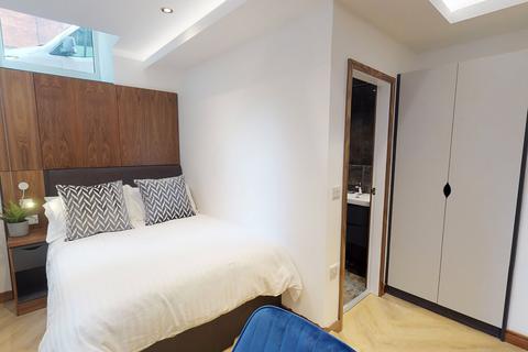 undefined, Apt 2,  Live Oasis Piccadilly, Live Oasis Piccadilly M1