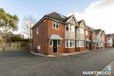 17 Deer Park Road, Birmingham, B16 0LX