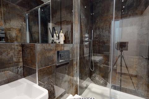 undefined, Apt 3,  Live Oasis Piccadilly, Live Oasis Piccadilly M1