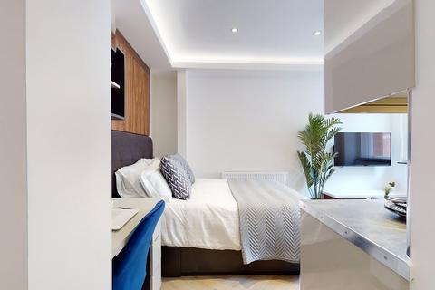 undefined, Apt 18,  Live Oasis Piccadilly, Live Oasis Piccadilly M1