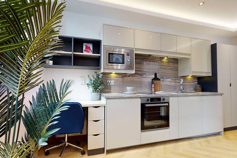 undefined, Apt 8,  Live Oasis Piccadilly, Live Oasis Piccadilly M1