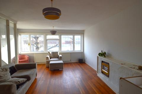 123 Oakways, London, SE9 2PA